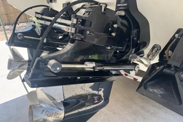 Slide: The Image of 2007 Formula 353 FASTech boat with Mercury outboard engines and stainless steel propellers. - 12