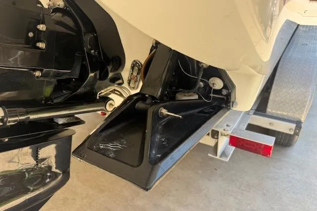 Slide: The Image of 2007 Formula 353 FASTech boat engine detail on trailer. - 13