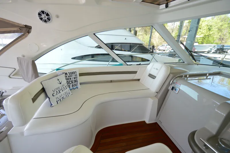 Slide: The Image of Sea Ray 48 Sundancer 2006 - 23