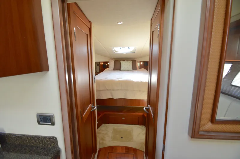 Slide: The Image of Sea Ray 48 Sundancer 2006 - 43