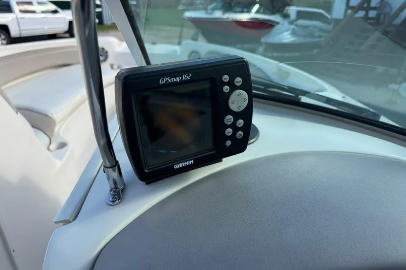 Slide: The Image of Garmin GPSmap 162 on 2004 Sea Ray 240 Sundeck dashboard. - 18