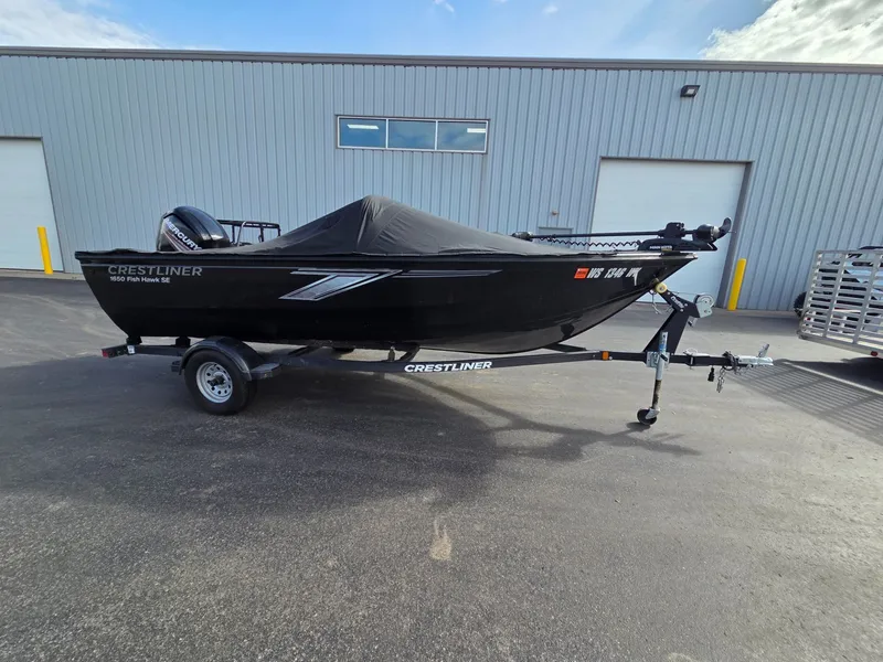 The Image of Crestliner 1650 Fish Hawk SC 2020 - 1