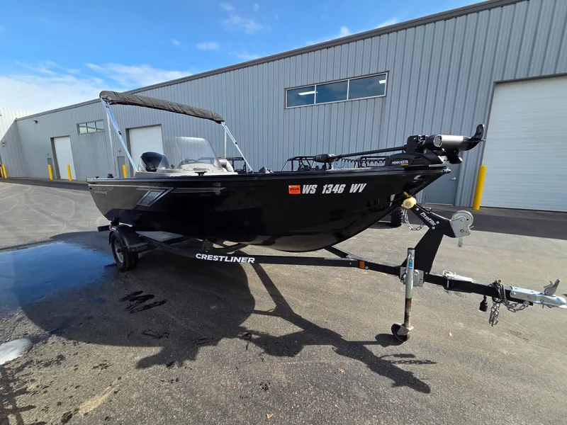 Slide: The Image of Crestliner 1650 Fish Hawk SC 2020 - 6