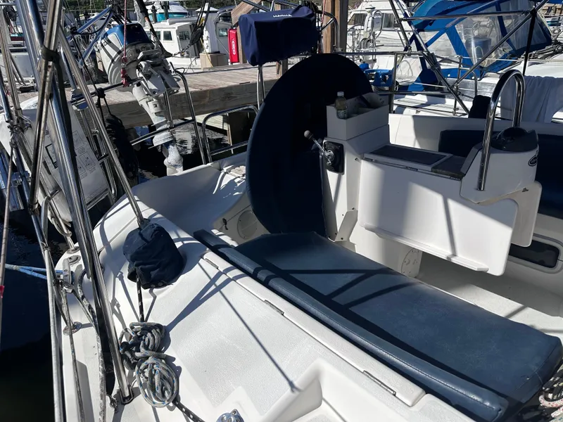 Slide: The Image of Hunter Vision 36 1993 - 12