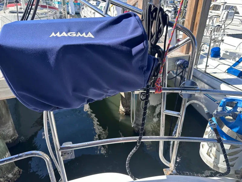 Slide: The Image of Hunter Vision 36 1993 - 14