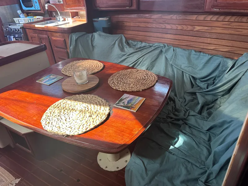 Slide: The Image of Hunter Vision 36 1993 - 19