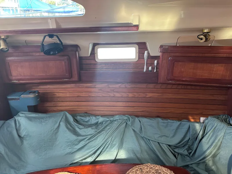 Slide: The Image of Hunter Vision 36 1993 - 21