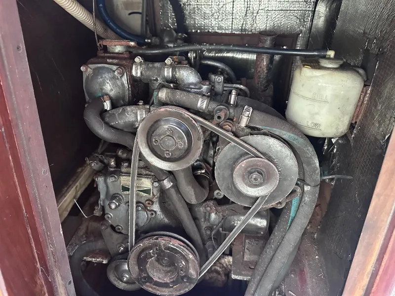 Slide: The Image of Hunter Vision 36 1993 - 29