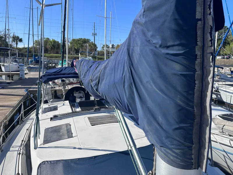 Slide: The Image of Hunter Vision 36 1993 - 5