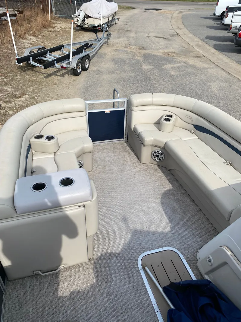 Slide: The Image of Bennington SSX 22 2018 - 4