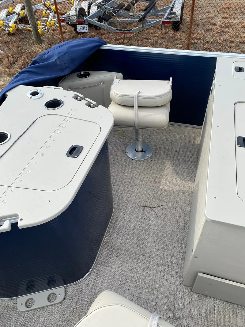 Slide: The Image of Bennington SSX 22 2018 - 6