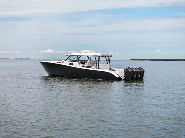 Slide: The Image of Yellowfin 54 Offshore 2023 - 119