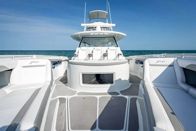 Slide: The Image of Yellowfin 54 Offshore 2023 - 69