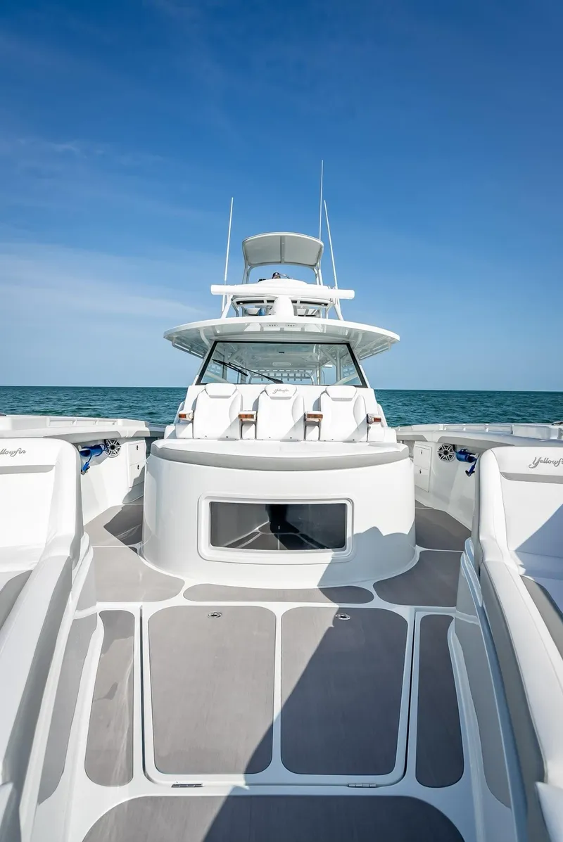 Slide: The Image of Yellowfin 54 Offshore 2023 - 70