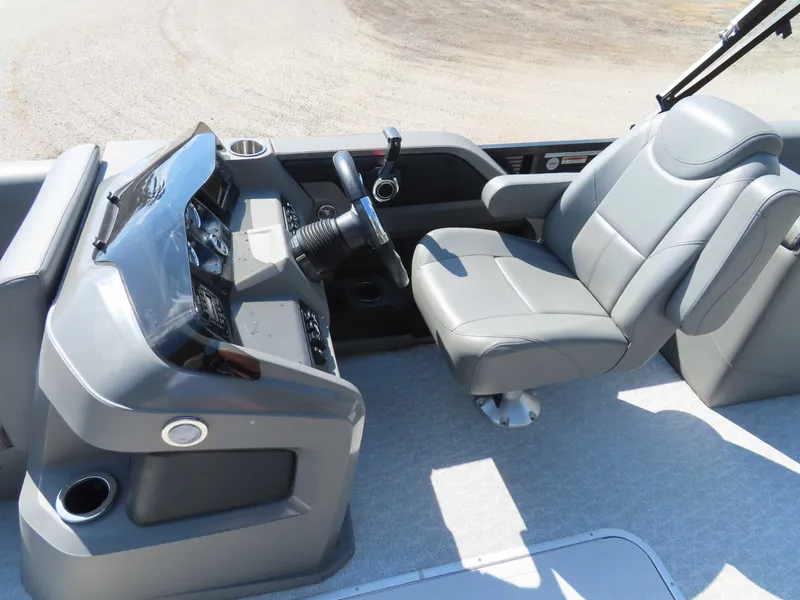 Slide: The Image of Avalon LSZ 2485 2020 - 17