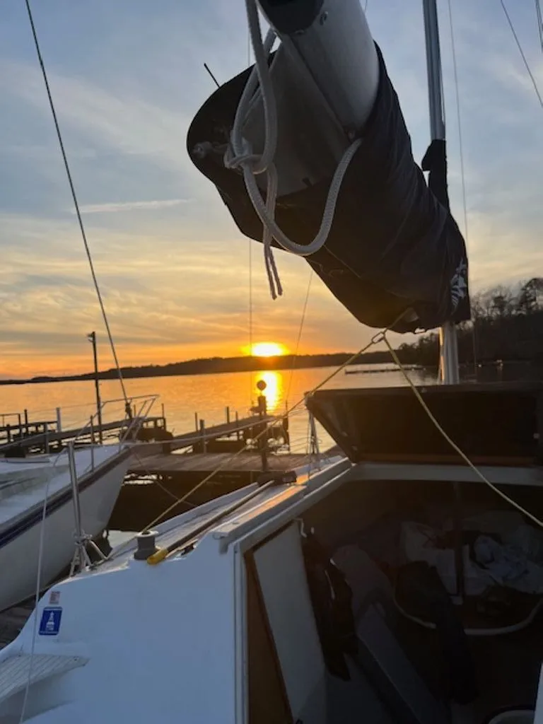 Slide: The Image of Hunter 26 1998 - 16