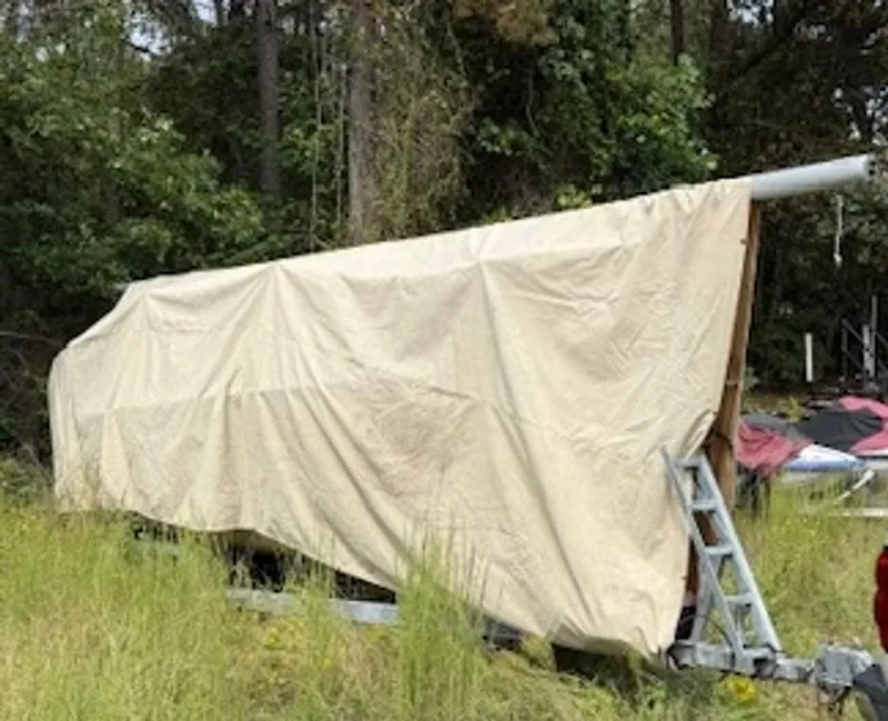 Slide: The Image of Hunter 26 1998 - 18