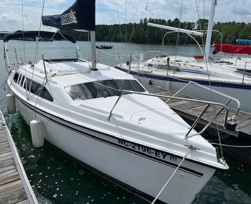 Slide: The Image of Hunter 26 1998 - 2