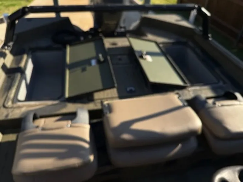 Slide: The Image of SeaArk Pro Cat 200 2017 - 4