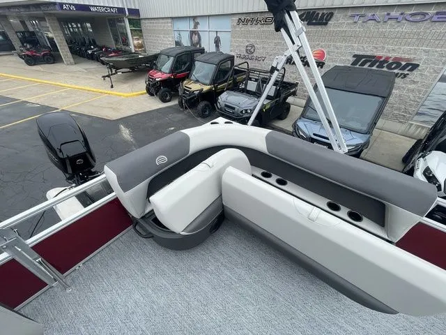 Slide: The Image of Sun Tracker Bass Buggy 16 XL Select 2026 - 16