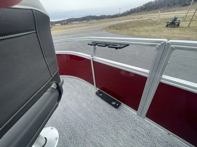 Slide: The Image of Sun Tracker Bass Buggy 16 XL Select 2026 - 20