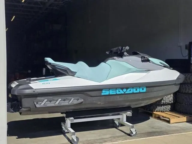 Slide: The Image of Sea-Doo GTI 2026 - 9