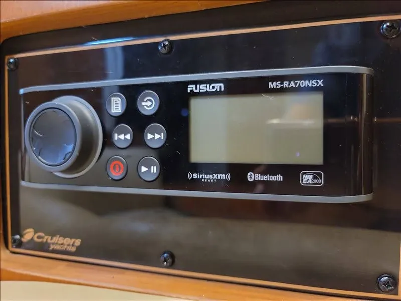 Slide: The Image of Fusion MS-RA70NSX radio on 2000 Cruisers Yachts 3672 Express. - 42