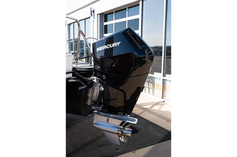 Slide: The Image of Outboard motor on Balise Helix 24C, 2025 model, displayed outdoors. - 5