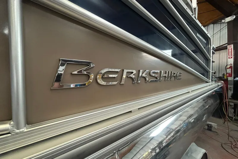 Slide: The Image of 2016 Berkshire STS Salt edition boat with metallic logo detail. - 15