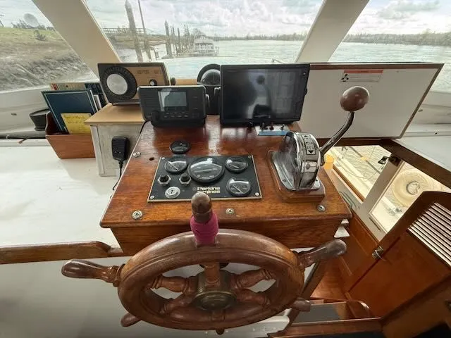 Slide: The Image of Interior of 1982 Rough Water 41 Pilothouse yacht. - 22