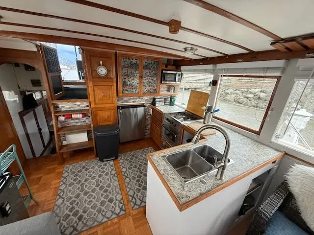 Slide: The Image of Interior of Rough Water 41 Pilothouse yacht, built in 1982. - 6