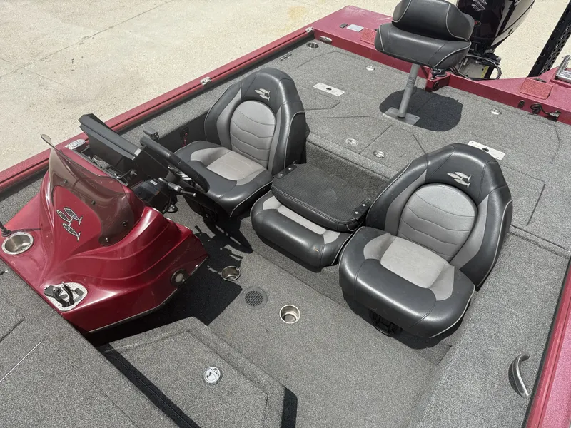 Slide: The Image of SeaArk BC 210 2021 - 11