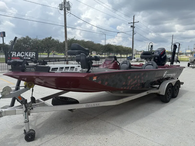 Slide: The Image of SeaArk BC 210 2021 - 9