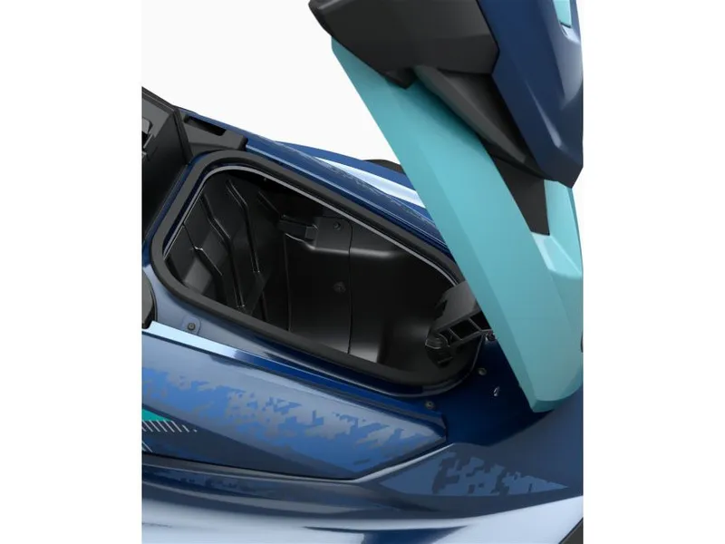 Slide: The Image of Yamaha VX Cruiser with Audio 2026 - 3