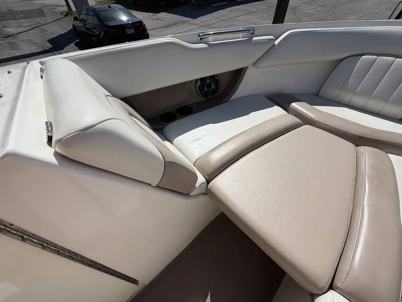 Slide: The Image of Regal 2200 Bowrider 2003 - 20