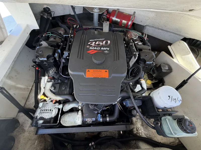 Slide: The Image of Regal 2200 Bowrider 2003 - 22