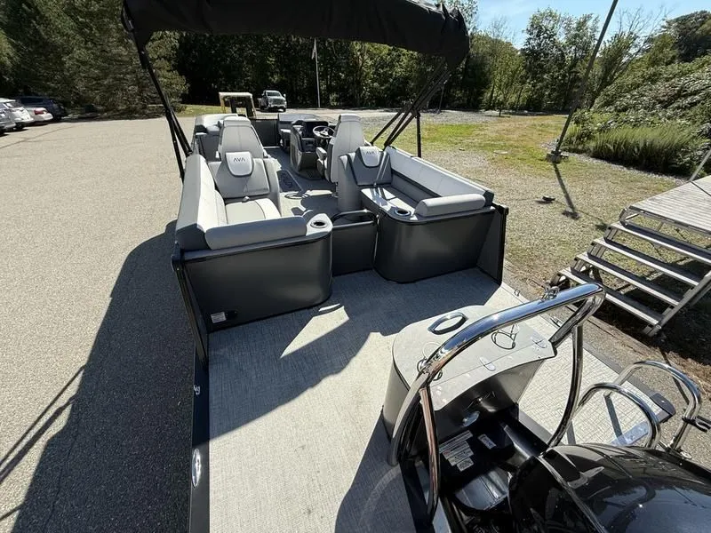 Slide: The Image of Avalon Catalina Quad 2025 - 10