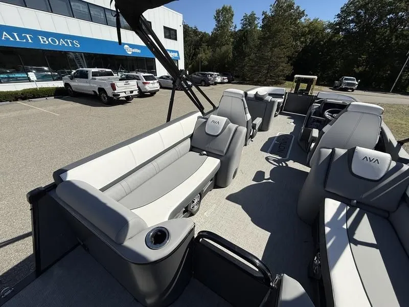 Slide: The Image of Avalon Catalina Quad 2025 - 17