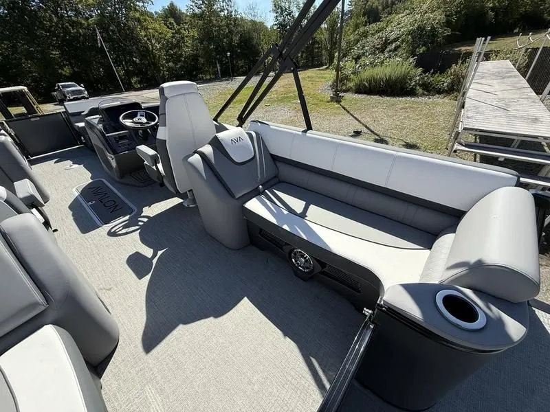 Slide: The Image of Avalon Catalina Quad 2025 - 22