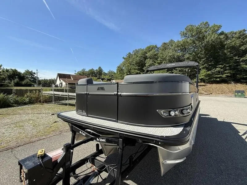 Slide: The Image of Avalon Catalina Quad 2025 - 3