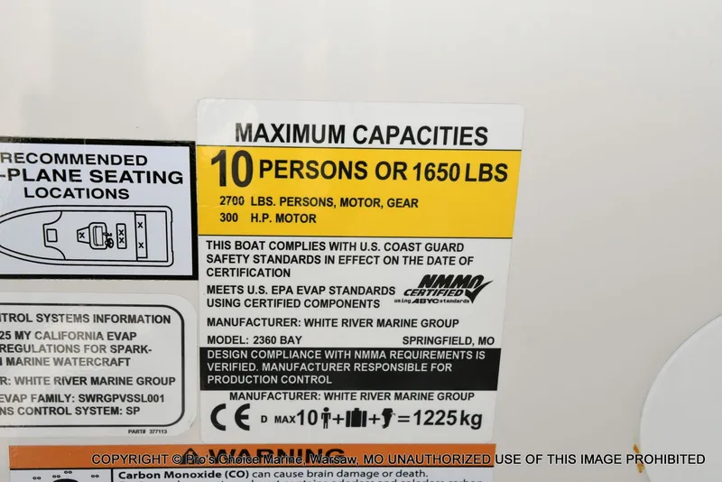 Slide: The Image of Ranger 2360 Bay w/300HP Mercury Verado 2025 - 41