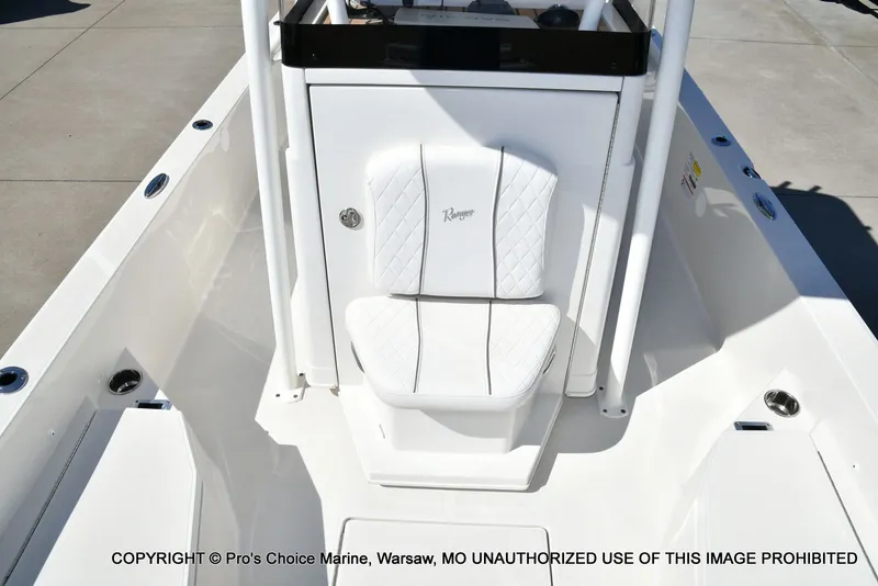 Slide: The Image of Ranger 2360 Bay w/300HP Mercury Verado 2025 - 70