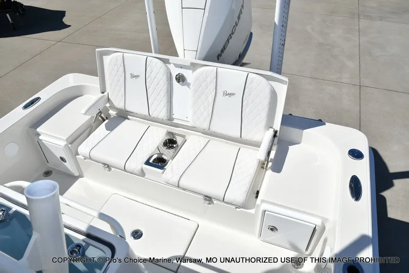 Slide: The Image of Ranger 2360 Bay w/300HP Mercury Verado 2025 - 86