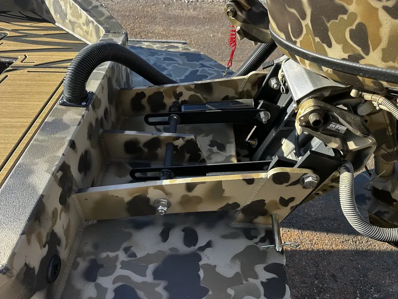 Slide: The Image of Excel Viper F4 CUSTOM SEADECK-1751-60 YAM 2026 - 3