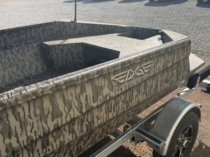 Slide: The Image of Edge Boats Sportsman Series 656DB 2026 - 4