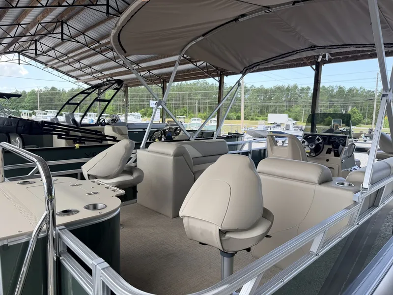 Slide: The Image of Tahoe Sport 85 23 CC FISH-140HP 2026 - 6