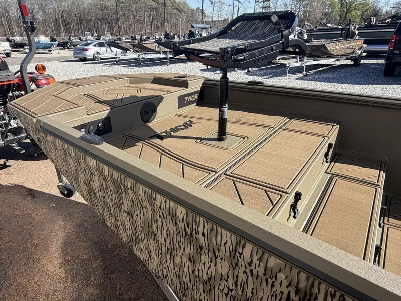 Slide: The Image of Thor Timber Hammer 1754-SEADECK-60HP 2026 - 3