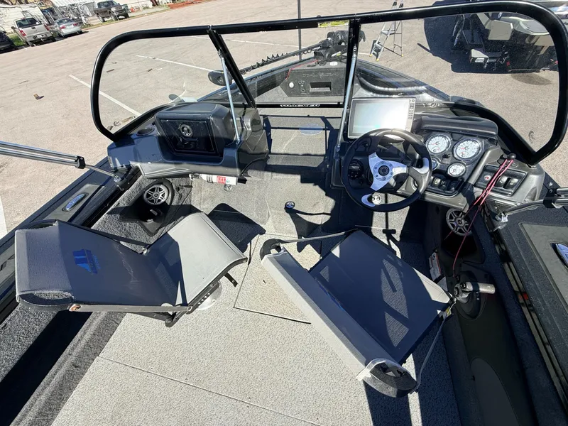 Slide: The Image of Tracker Targa V-18 WT 2021 - 3