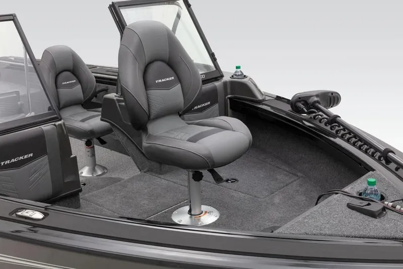 Slide: The Image of Tracker Targa V-18 WT 2021 - 37