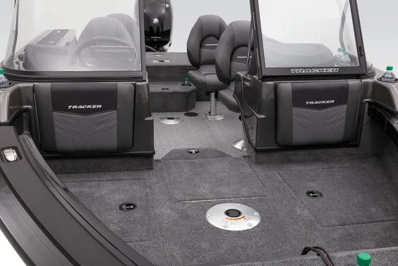 Slide: The Image of Tracker Targa V-18 WT 2021 - 57